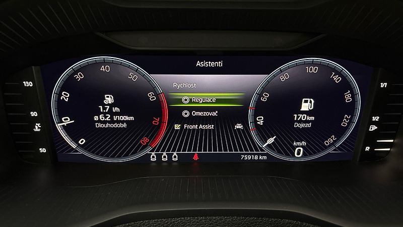 Škoda Karoq 1.5 TSI Style - fotka 10 z 28