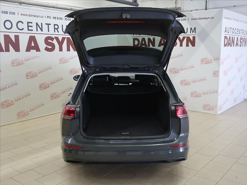 Volkswagen Golf 2,0 TDI Life 1.majitel - fotka 7 z 35