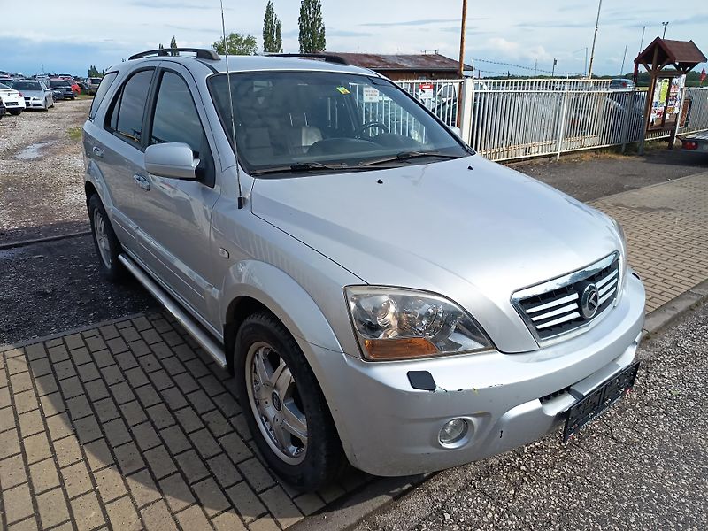 Kia Sorento (2007) 2.5 VGT tažné na 3t. - fotka 10 z 46