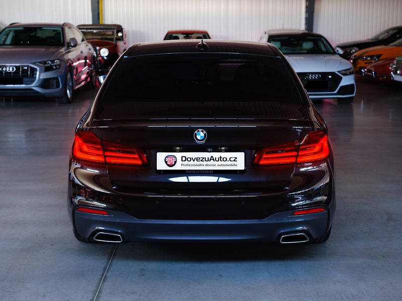 BMW Řada 5 540d xDrive M-Paket, ČR, DPH - fotka 10 z 31