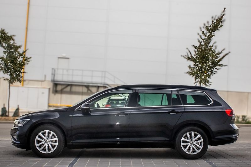 Volkswagen Passat - fotka 8 z 41