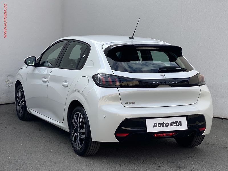 Peugeot 208 (2020) 1.2PT, Allure, AT - fotka 6 z 17