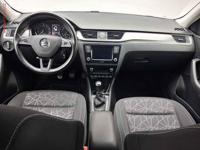 Škoda Rapid (2018) 1.0 TSi, Clever, bixen - fotka 8 z 17