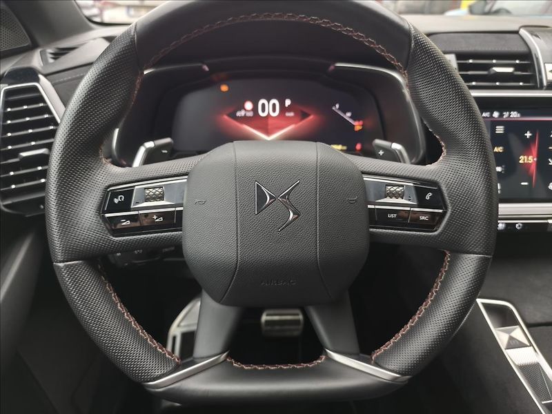 DS Automobiles DS7 Crossback 1,5   PERFOR. LINE 1.5 BLUEHDI - fotka 13 z 27