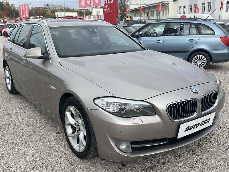 BMW Řada 5 (2013) 2.0 D, AT - fotografie inzerátu