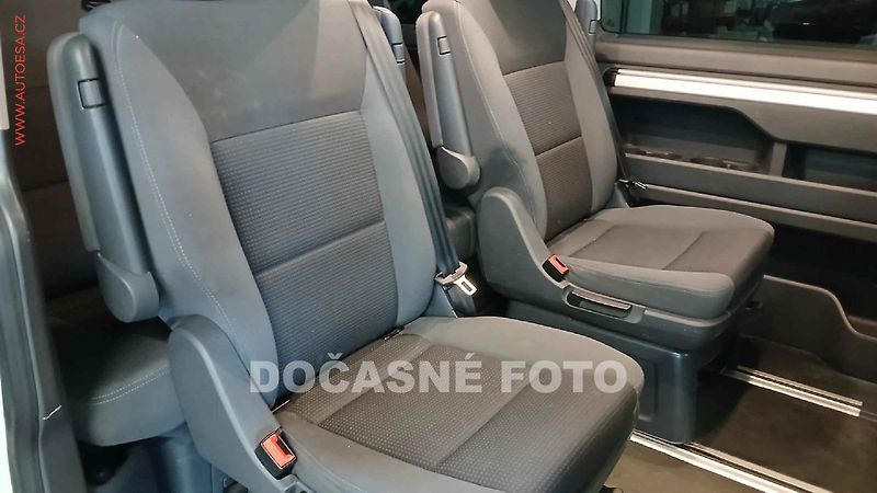 Volkswagen Multivan (2012) 2.0TDi, xenon, nez.topení, - fotka 14 z 17