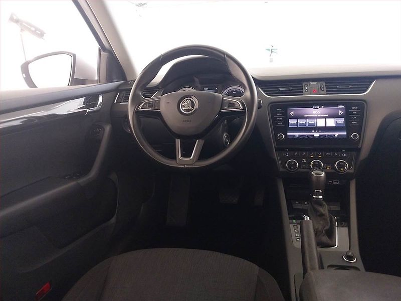 Škoda Octavia (2019) Style 1.5 TSI G-TEC, Automat - fotka 7 z 21