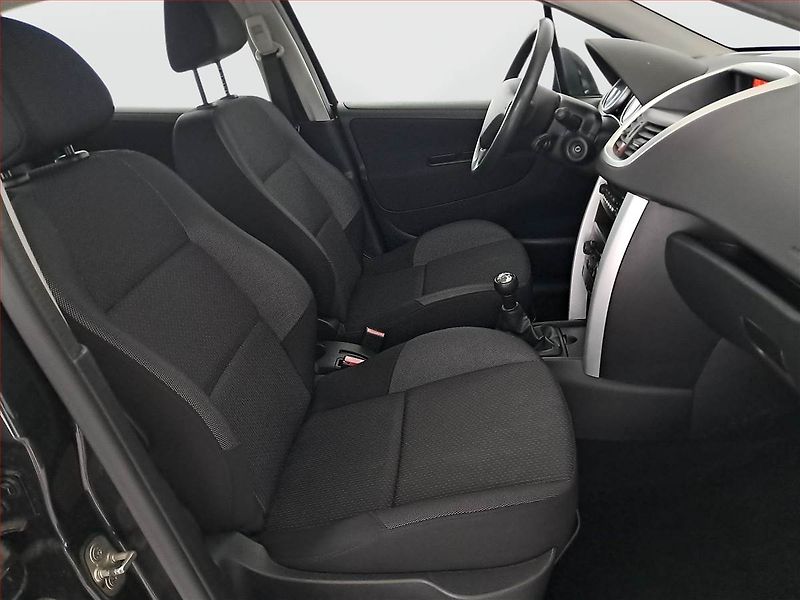 Škoda Rapid (2018) Monte Carlo 1.0 TSI, Bi-Xenony - fotka 9 z 19