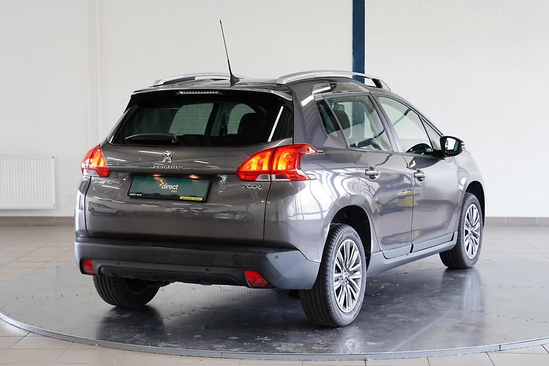 Peugeot 2008 - fotka 2 z 4
