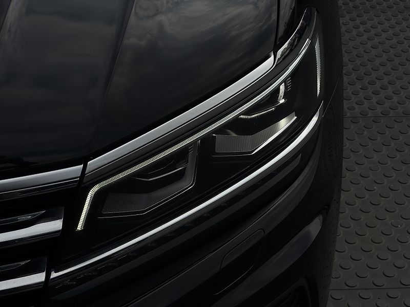 Volkswagen Tiguan (2016) 2.0TDi DSG 4M Highline Virtual - fotka 41 z 47