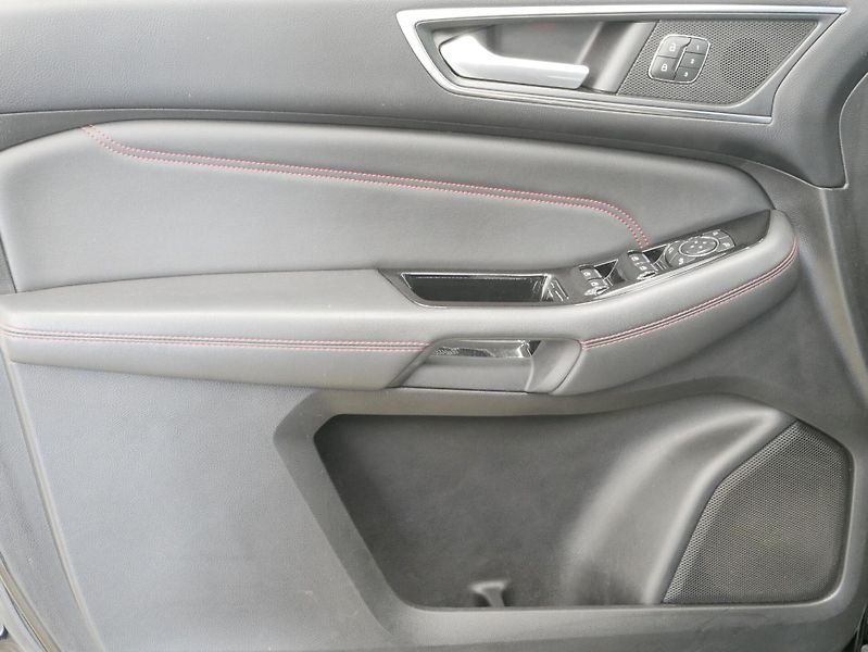 Ford S-MAX - fotka 12 z 26