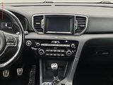 Kia Sportage (2016) 2.0 CRDi, GT Line, panor - náhled 9