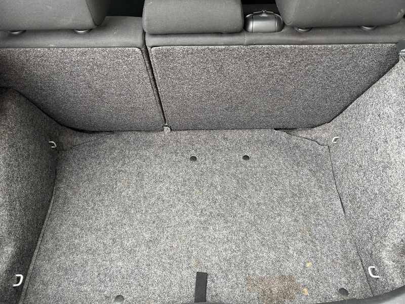 Škoda Fabia (2006) 1.2i 40kw  Nová STK - fotka 12 z 18