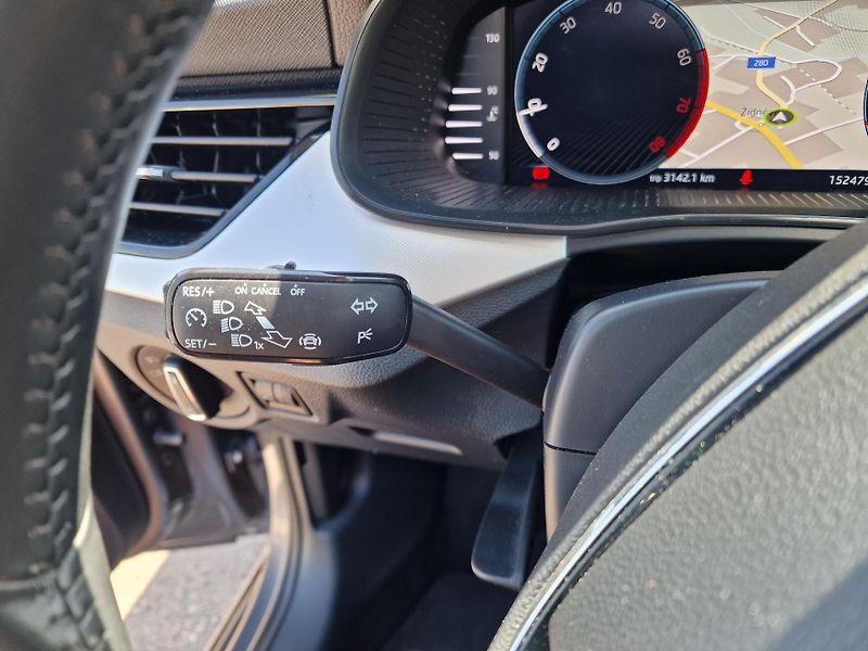 Škoda Scala 1,0TSI 81KW STYLE VIRTUÁL  - fotka 16 z 19