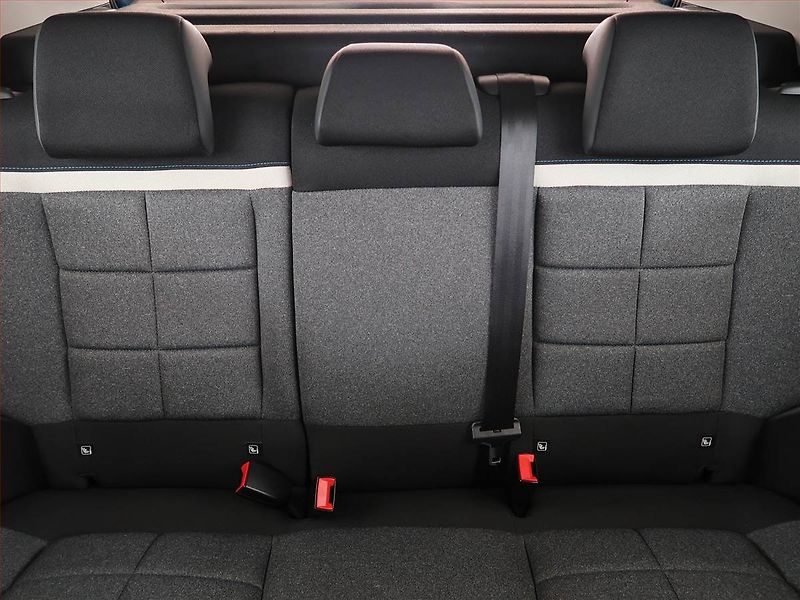 Citroën C4 Cactus (2020) 1.2 PureTech, Serv.kniha - fotka 10 z 17