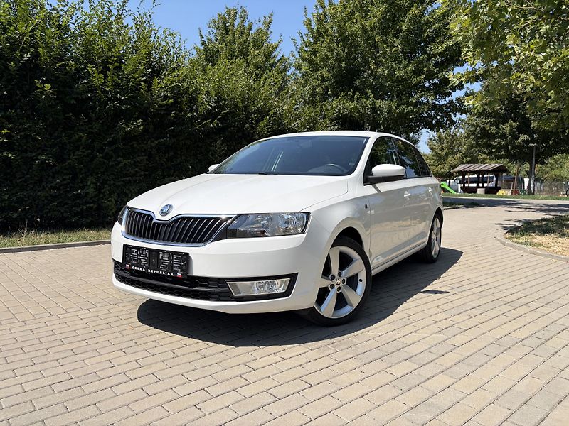 Škoda Rapid 1.2 TSI Ambition - fotka 1 z 30