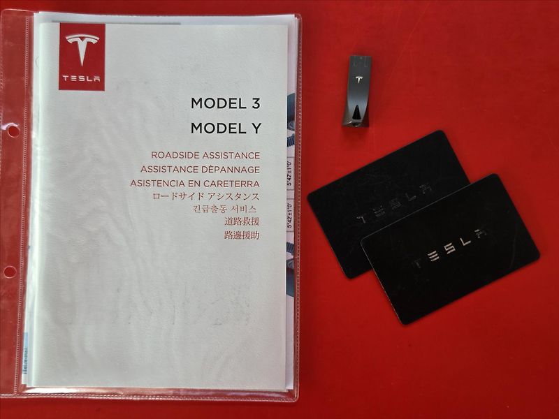 Tesla Model Y LFP Ryzen SoH 93% Tažné z. 1.m - fotka 8 z 22