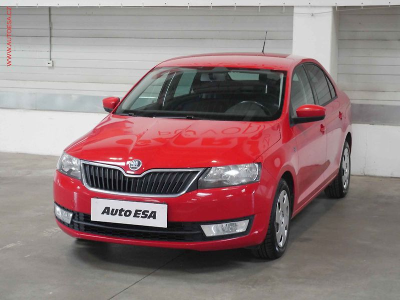 Škoda Rapid (2013) 1.6 TDI, 1.maj,ČR, Park. - fotka 3 z 14