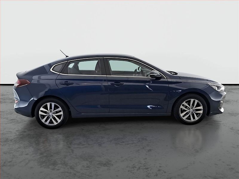 Hyundai i30 (2018) 1.4 T-GDI, Serv.kniha - fotka 6 z 18