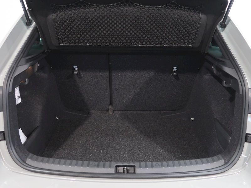 Škoda Scala (2025) MONTE CARLO 1.5TSI 110KW DSG L - fotka 37 z 38