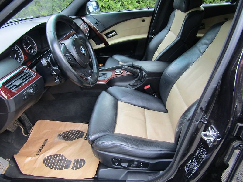 BMW Řada 5 (2006) 3.0D X-DRIVE 170kW - fotka 19 z 38