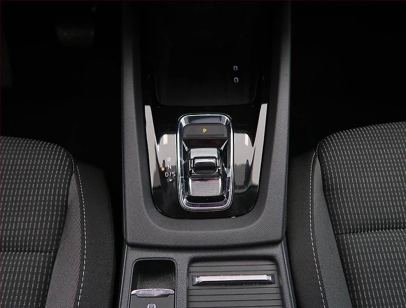 Škoda Octavia (2023) Ambition 2.0 TDI, Automat - fotka 13 z 23