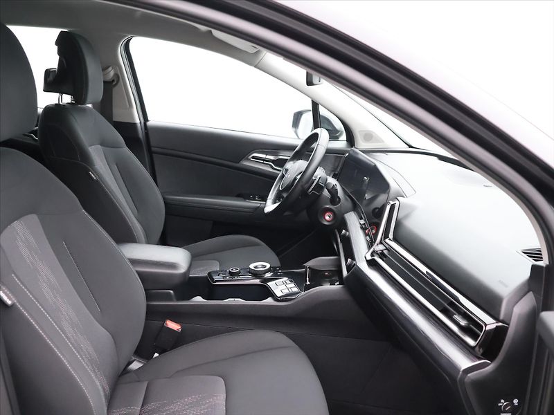 Kia Sportage 1,6 CRDi 100kW Exclusive DCT - fotka 11 z 29