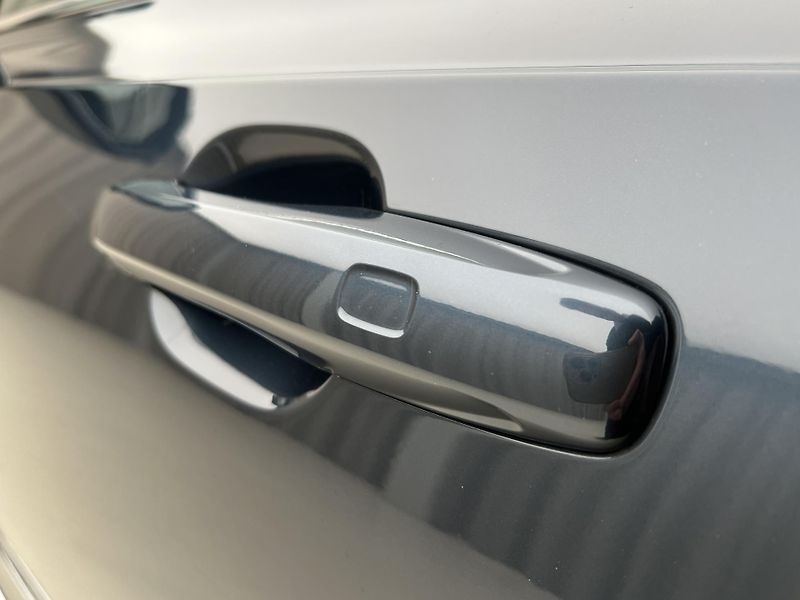 Volvo V90 T6 AWD RECHARGE CORE AUT 1.maj - fotka 16 z 47