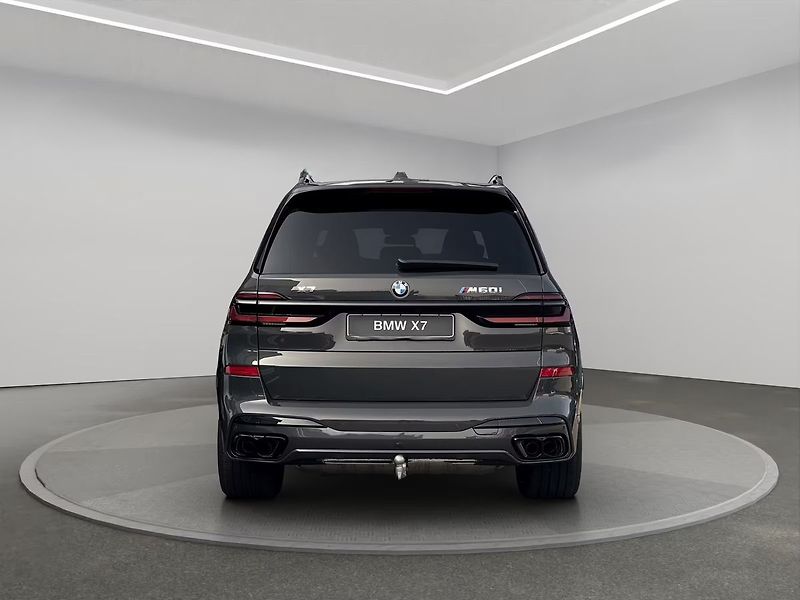BMW X7 M60ix Executive 08/2025 - fotka 4 z 12