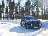 Jaguar F-Pace.