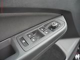 Volkswagen Golf (2021) 1.5TSi, ČR, Life, LED, park - náhled 16
