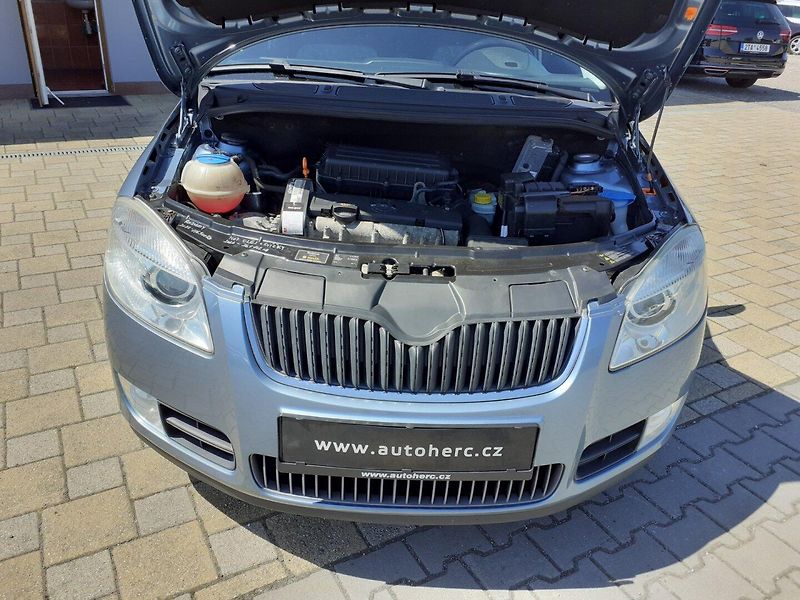Škoda Fabia (2009) KOMBI 1.4 16V - fotka 21 z 30