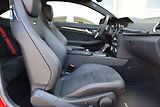 Mercedes-Benz Třídy C 63AMG BLACK-SERIES*6tKM!RARITA - náhled 17