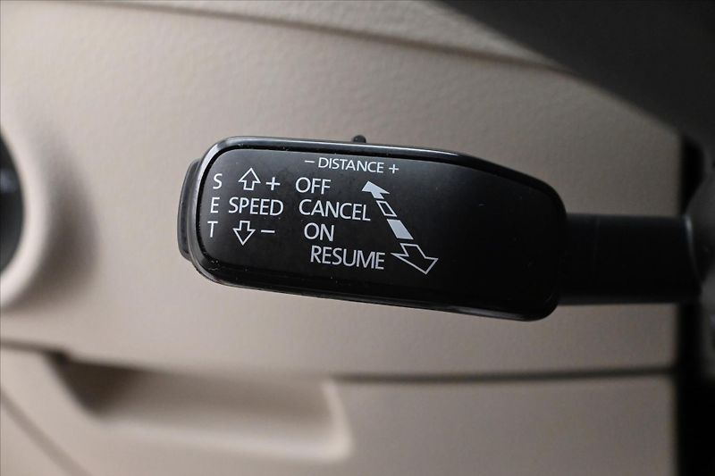 Škoda Superb 2,0 TDI 147 kW L&K DSG Záruka - fotka 24 z 32