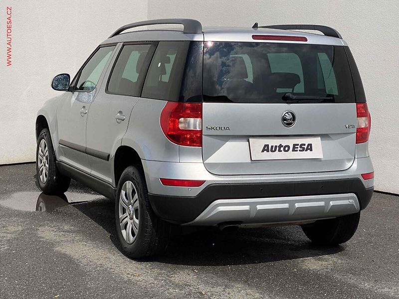 Škoda Yeti (2015) 1.2 TSi, Active, +kola - fotka 6 z 17