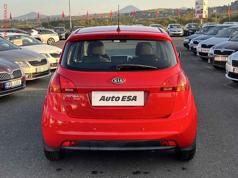 Kia Venga (2012) 1.4i, 2.maj,ČR, Klima - fotka 5 z 15