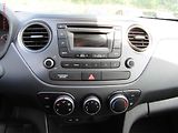 Hyundai i10 (2016) 1.0i, 2.maj,ČR, AC - náhled 14