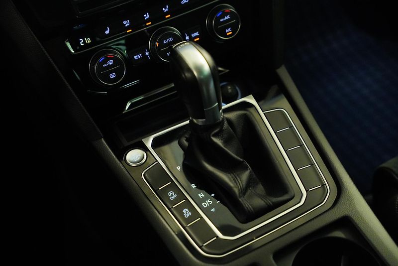 Volkswagen Passat - fotka 24 z 28