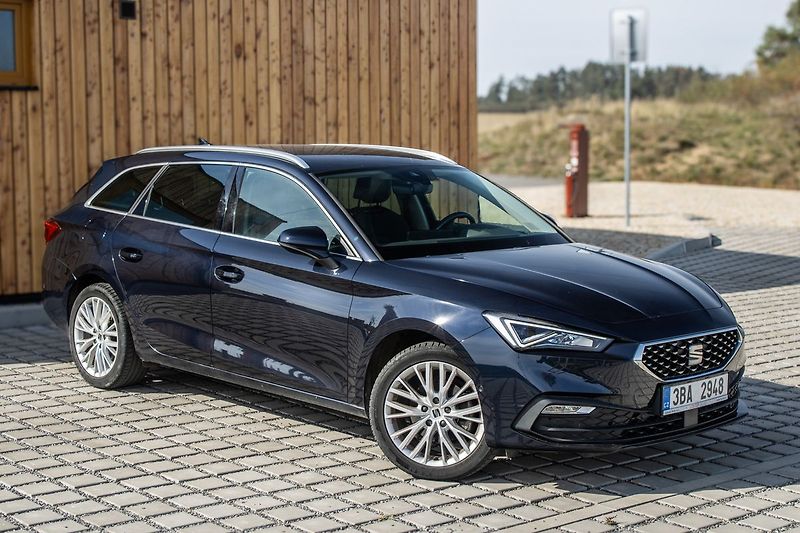 Seat Leon - fotka 3 z 29