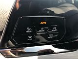 Volkswagen Golf Style 2.0 TDI 110 kW DSG Varia - náhled 16