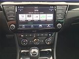 Škoda Superb (2016) Laurin&Klement 2.0 TDI 4x4 - náhled 12