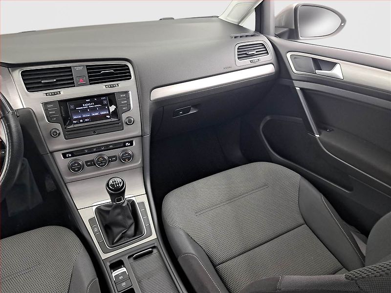 Volkswagen Golf (2014) 1.2 TSI, Tempomat - fotka 8 z 17