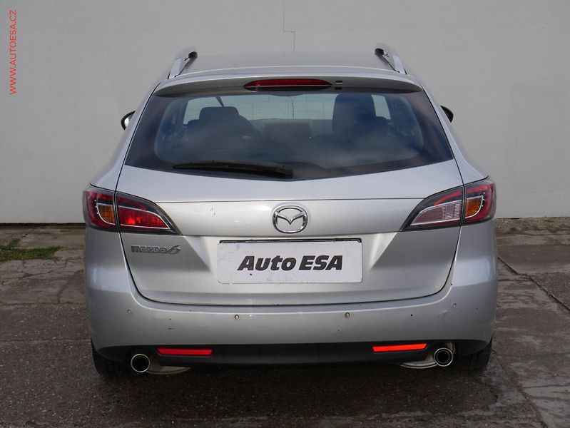 Mazda 6 (2009) 2.0 i, AC, park.asist - fotka 5 z 15