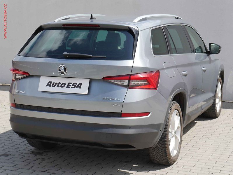 Škoda Kodiaq (2017) 2.0TSi 4x4, ČR, servis.kniha - fotka 4 z 22