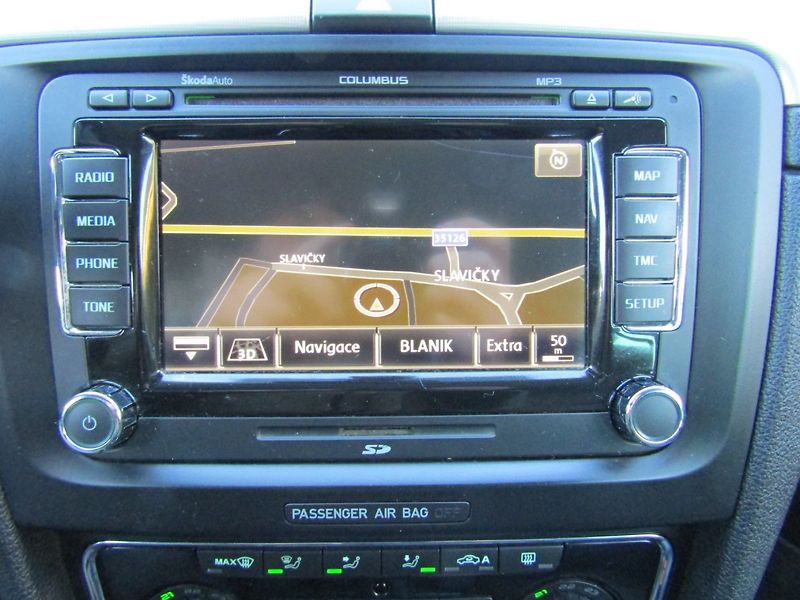 Škoda Superb (2011) 2.0 TDI 103kW  BEZ KOROZE - fotka 37 z 41