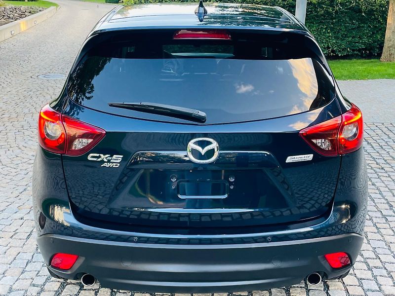 Mazda CX-5 2.5i 4x4 AUT 1.MAJITEL KAMERA - fotka 14 z 53