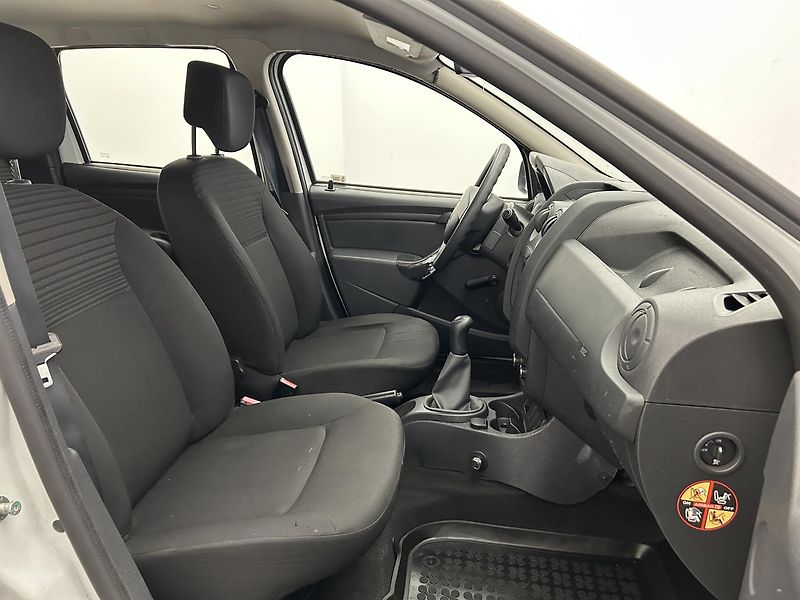 Dacia Duster 1.6   Access - fotka 15 z 21