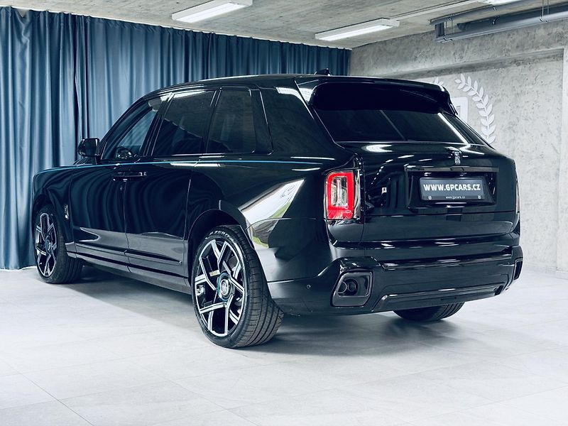 Rolls-Royce Cullinan (2026) Black*Bad*SHOOTING STARS*TIFFA - fotka 4 z 49