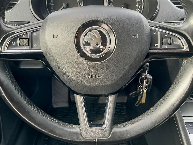 Škoda Octavia III FC 2,0 TDI 110kW - fotka 37 z 53