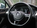 Volkswagen Passat (2015) Highline 2.0 TDI, Serv.kniha - náhled 17
